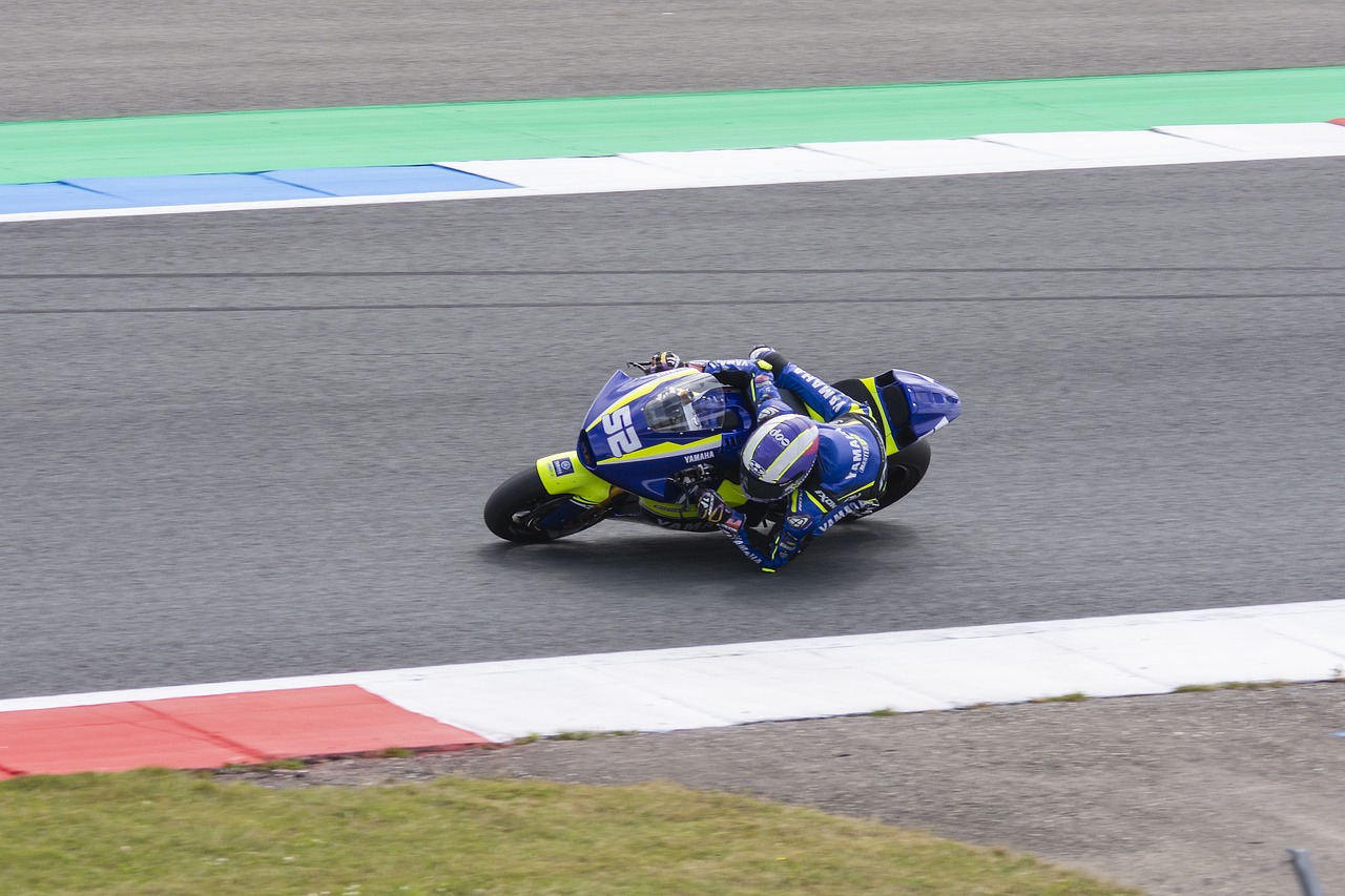 成为队内当 成为队内当